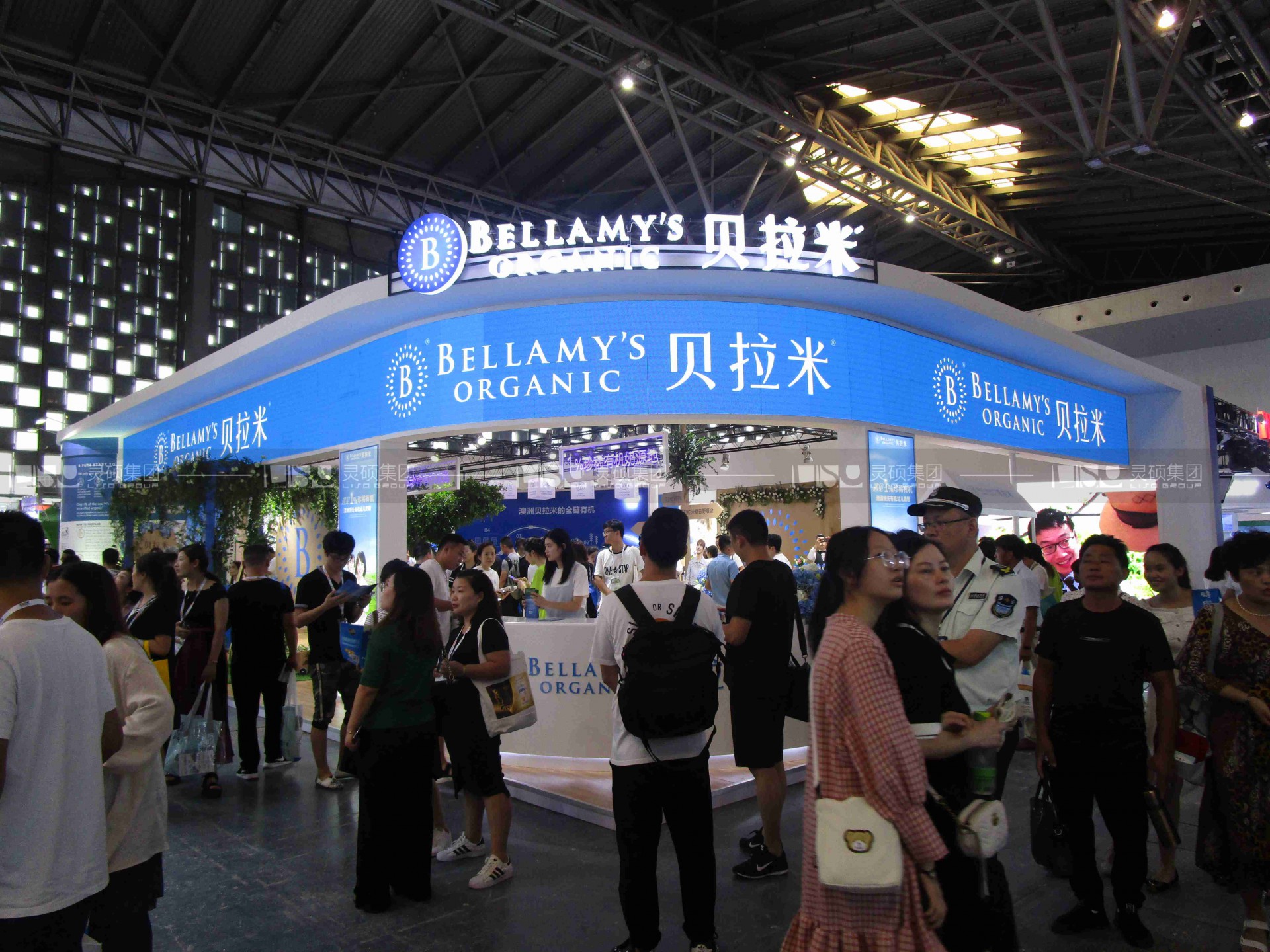 貝拉米—CBME孕嬰童展臺(tái)設(shè)計(jì)案例