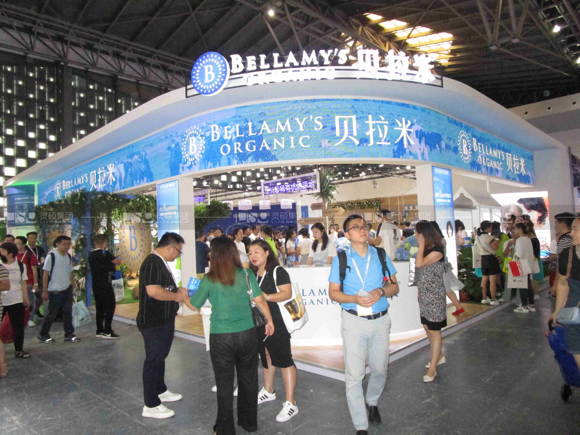 貝拉米—CBME孕嬰童展臺(tái)設(shè)計(jì)案例