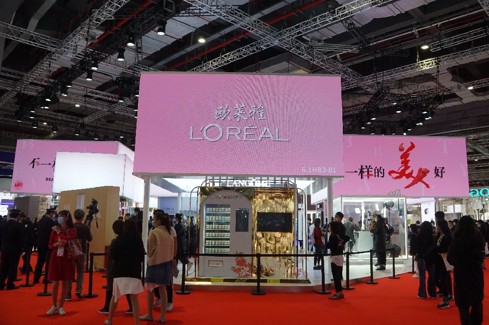 展臺設(shè)計公司在展臺搭建上要注意哪些方面呢？