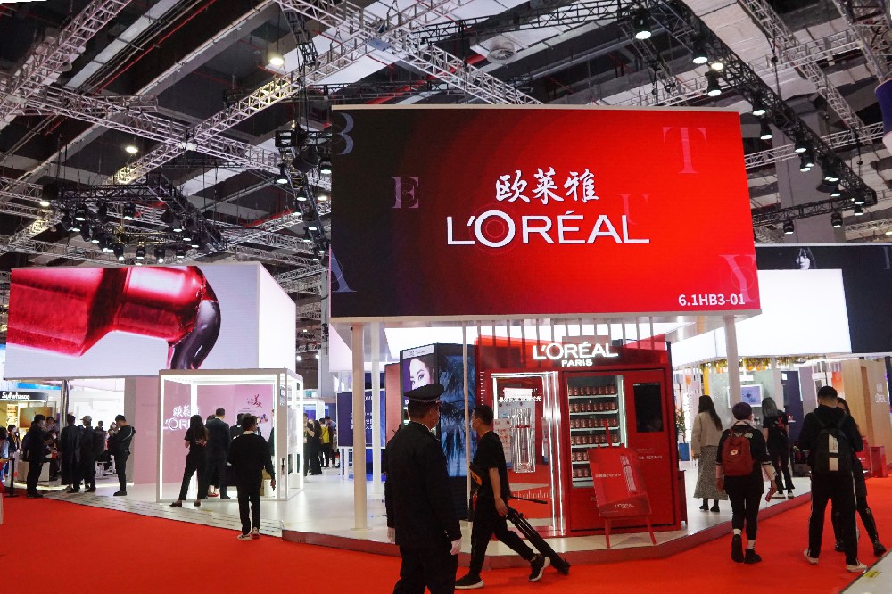 展臺(tái)設(shè)計(jì)怎么做？展臺(tái)設(shè)計(jì)注意事項(xiàng)有哪些？