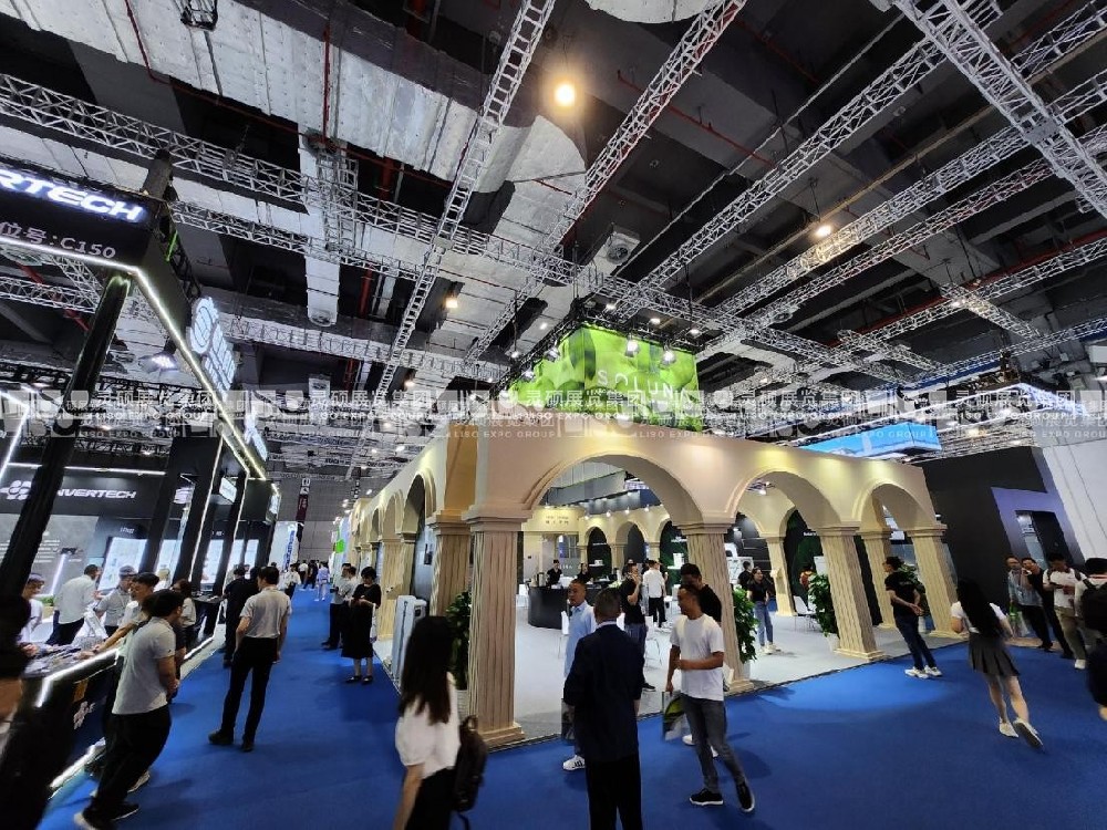 上海國際會展公司引領(lǐng)行業(yè)新風(fēng)尚，打造國際會展新標(biāo)桿