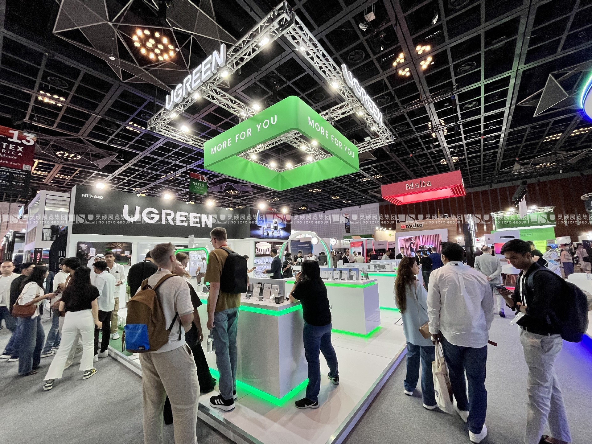 迪拜展臺(tái)設(shè)計(jì)搭建（消費(fèi)電子及通訊展）